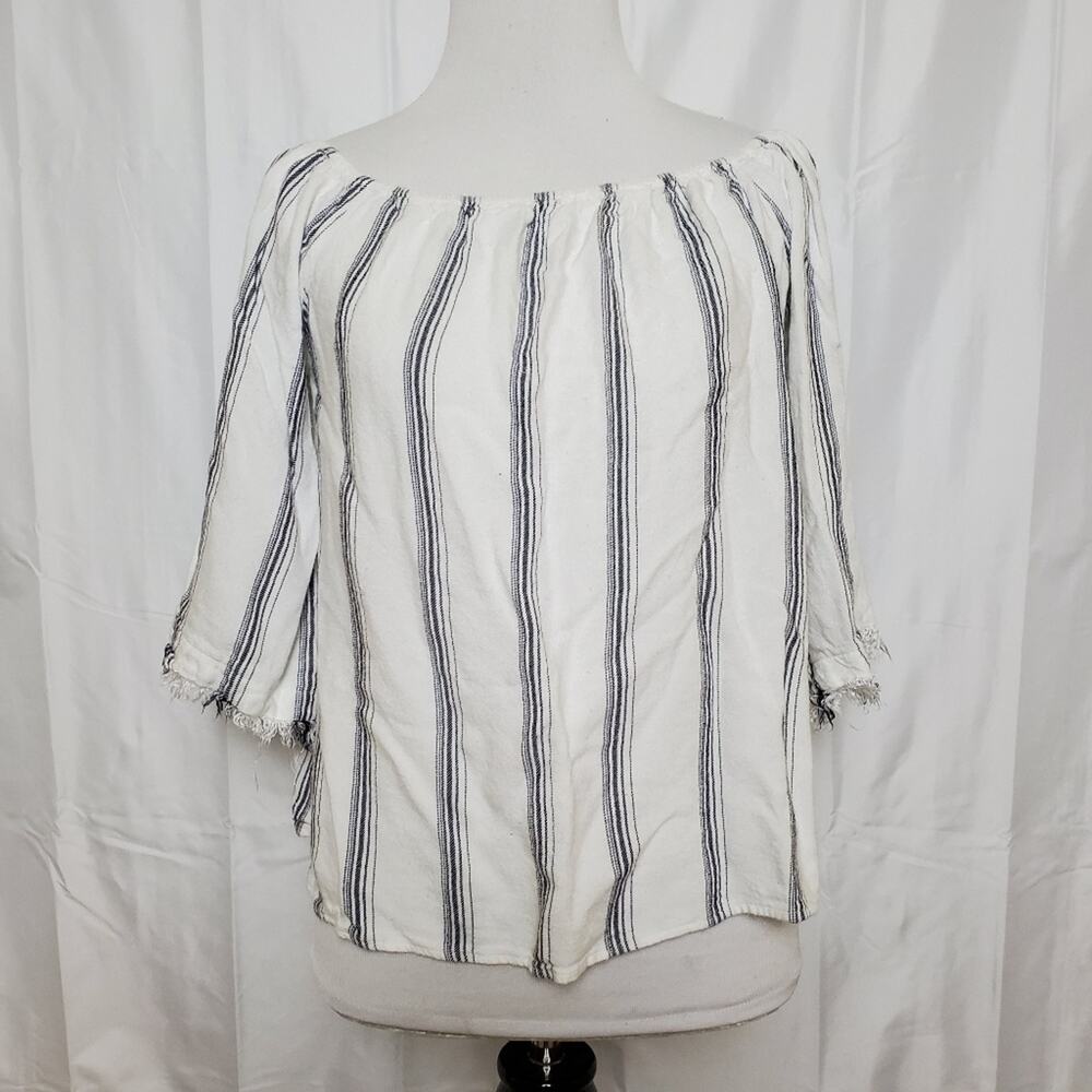 Mahina Off the Shoulder Crop Top SZ Small